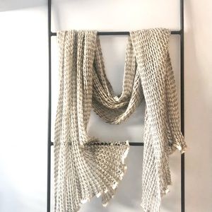 BEAUTIFUL SCARF